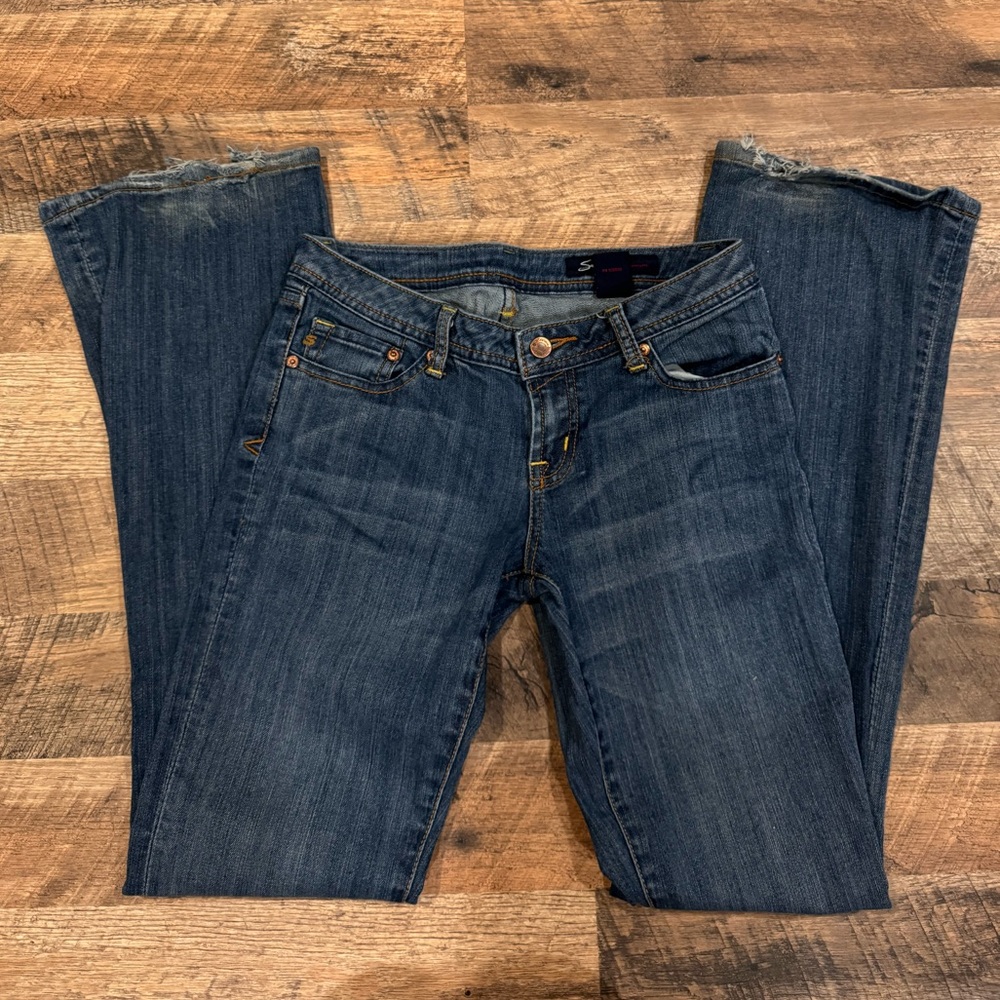 Seven7 Low Rise Bootcut/flared Vintage Jean w/ yellow stitching